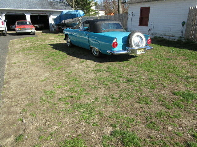 Ford Thunderbird 1956 image number 2