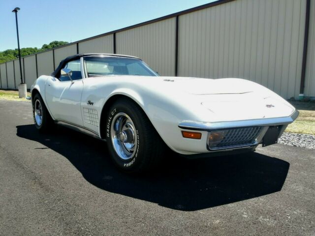 Chevrolet Corvette 1971 image number 11