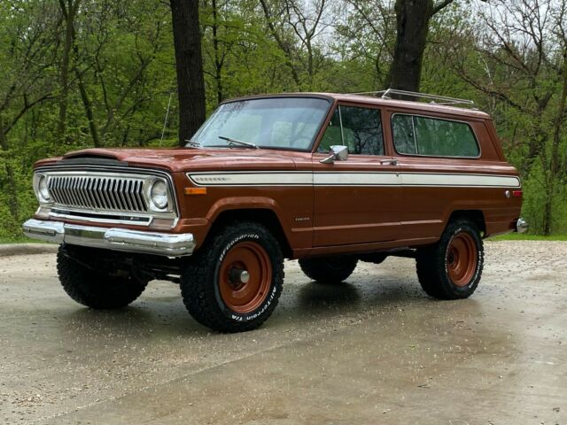 Jeep Cherokee 1974 image number 0