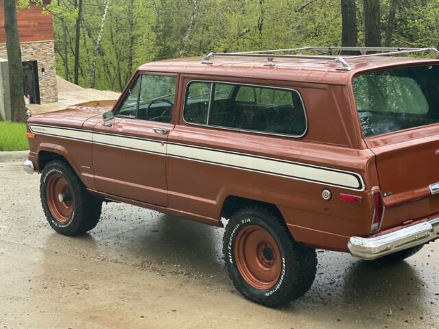 Jeep Cherokee 1974 image number 23