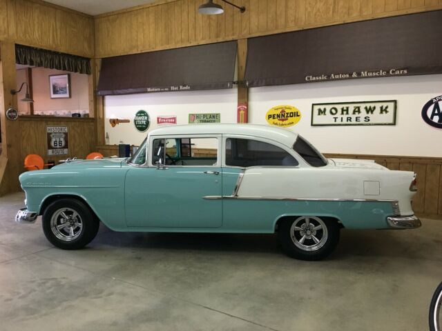 Chevrolet Bel Air/150/210 1955 image number 1