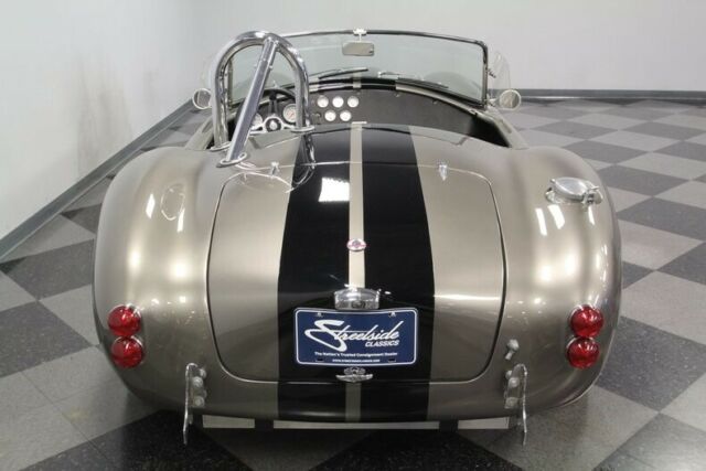 Shelby Cobra 1965 image number 11