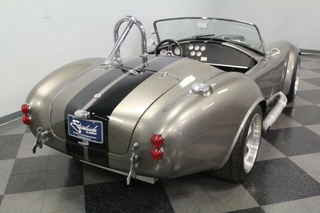 Shelby Cobra 1965 image number 12