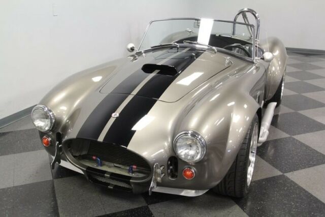 Shelby Cobra 1965 image number 44