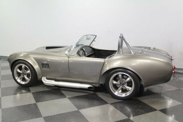 Shelby Cobra 1965 image number 8