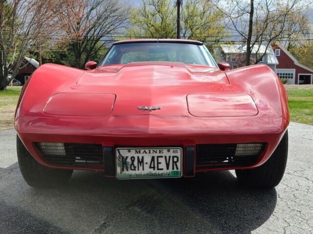 Chevrolet Corvette 1977 image number 1