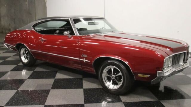 Oldsmobile Cutlass 1970 image number 16