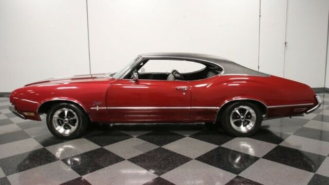 Oldsmobile Cutlass 1970 image number 2