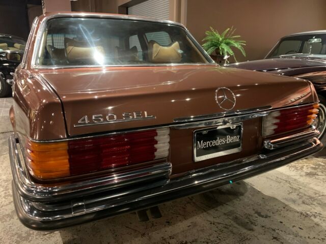 Mercedes-Benz S-Class 1978 image number 47