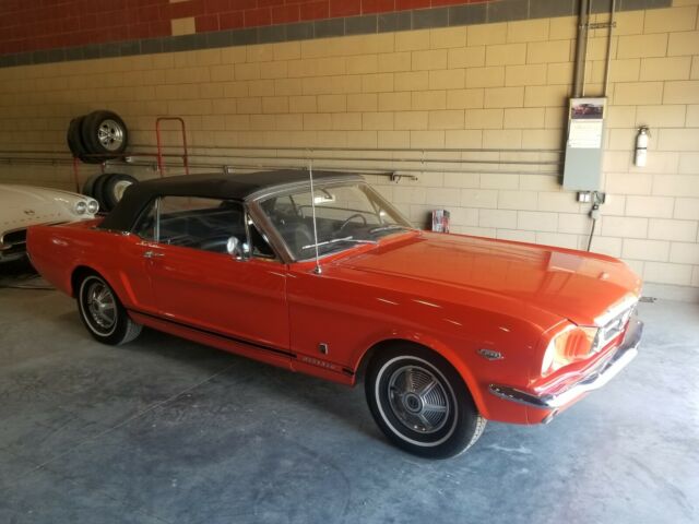 Ford Mustang 1965 image number 9