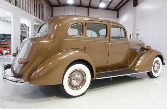 Packard Model 120 C 1937 image number 2