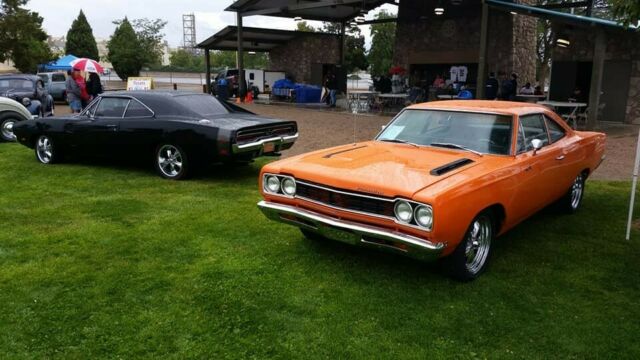 Plymouth Road Runner 1968 image number 2