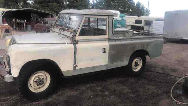 Land Rover truck 1963 image number 2