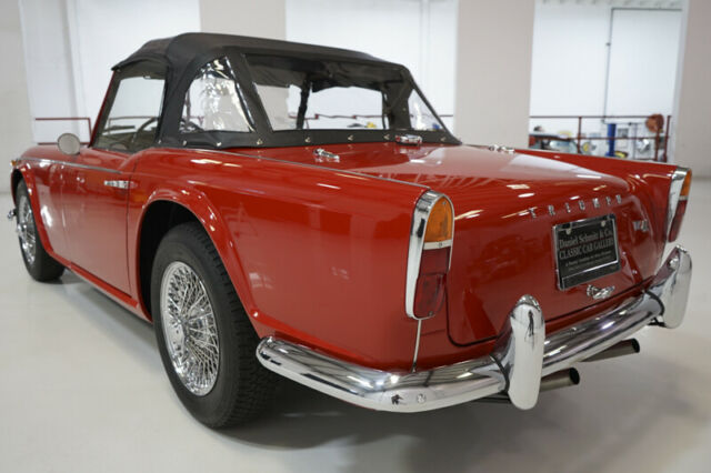 Triumph TR4A 1965 image number 34