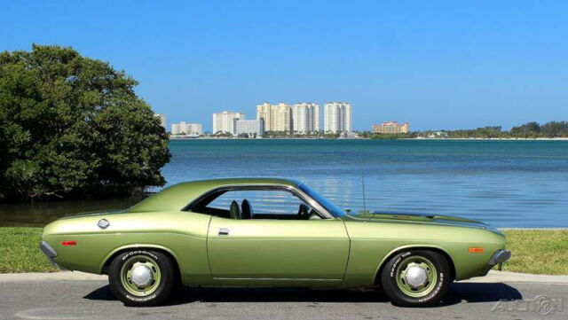 Dodge Challenger 1973 image number 28