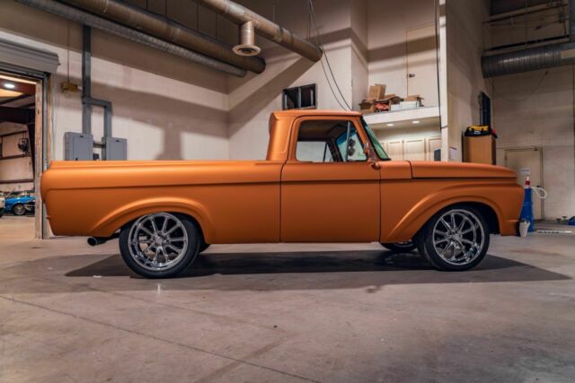 Ford F-100 1961 image number 21