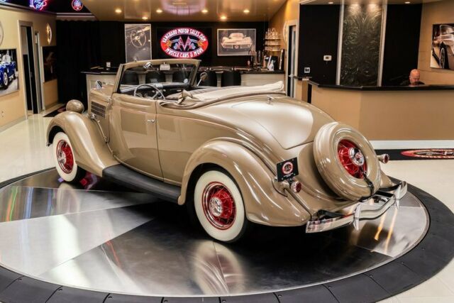 Ford Cabriolet 1935 image number 18