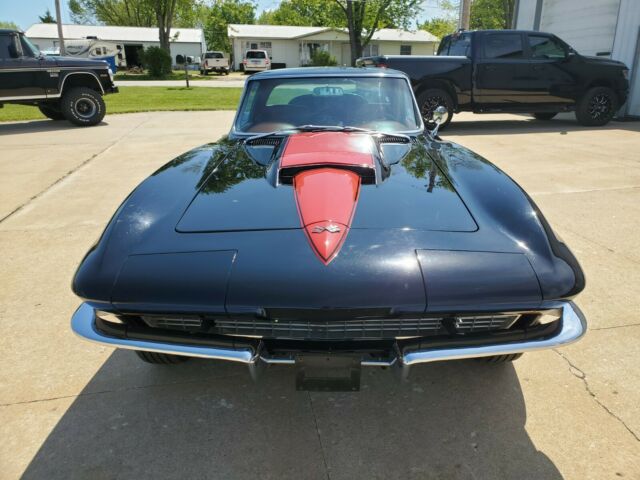 Chevrolet Corvette 1967 image number 1