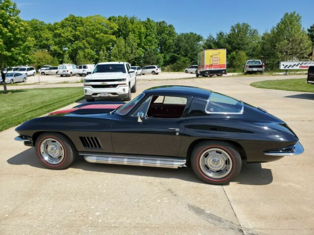 Chevrolet Corvette 1967 image number 22