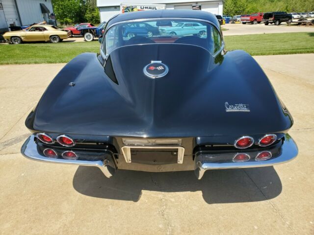 Chevrolet Corvette 1967 image number 27