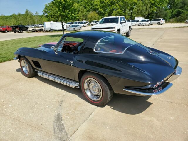 Chevrolet Corvette 1967 image number 29