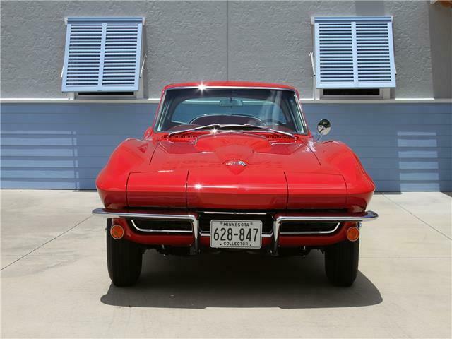 Chevrolet Corvette 1965 image number 4