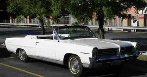 Pontiac Bonneville 1964 image number 12