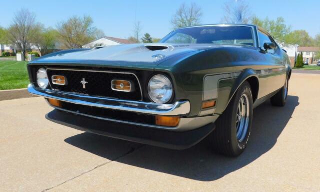 Ford Mustang 1971 image number 0