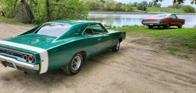 Dodge Charger 1968 image number 3