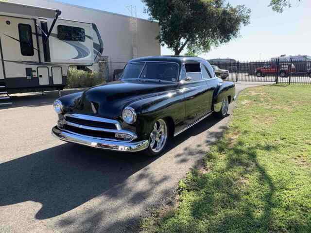 Chevrolet Bel Air 1951 image number 1