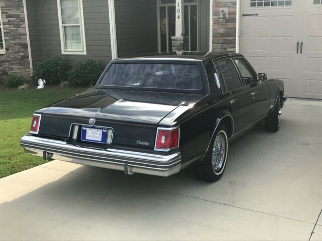 Cadillac Seville 1979 image number 1