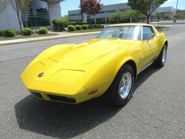 Chevrolet Corvette 1973 image number 24