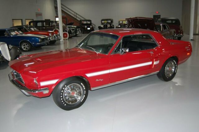 Ford Mustang Coupe GT/CS Tribute 1968 image number 11