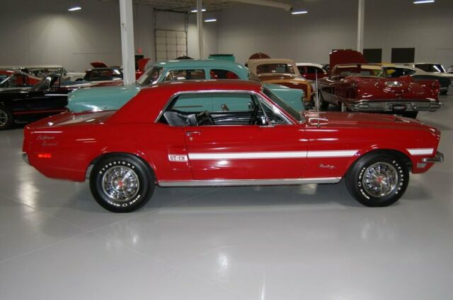 Ford Mustang Coupe GT/CS Tribute 1968 image number 27