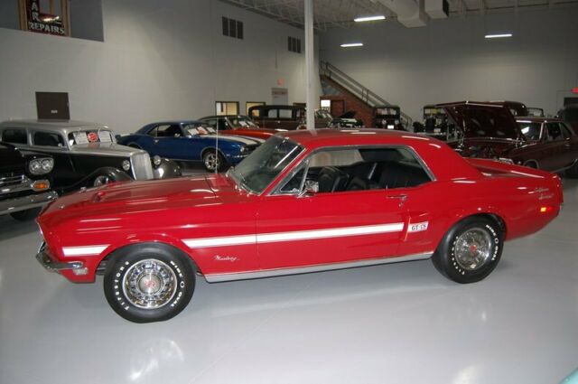 Ford Mustang Coupe GT/CS Tribute 1968 image number 4