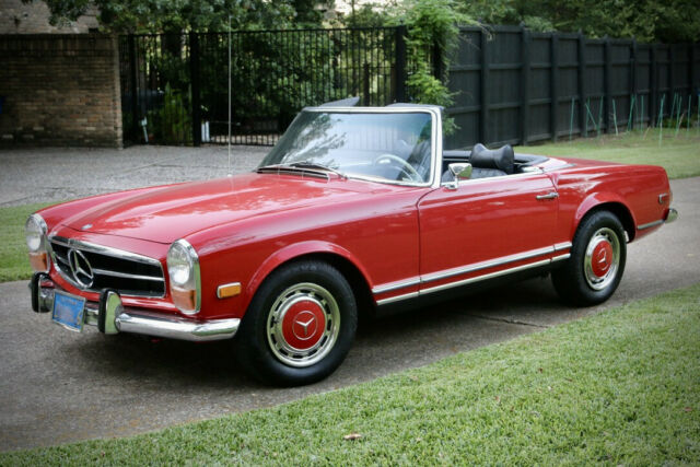 Mercedes-Benz SL-Class 1970 image number 24