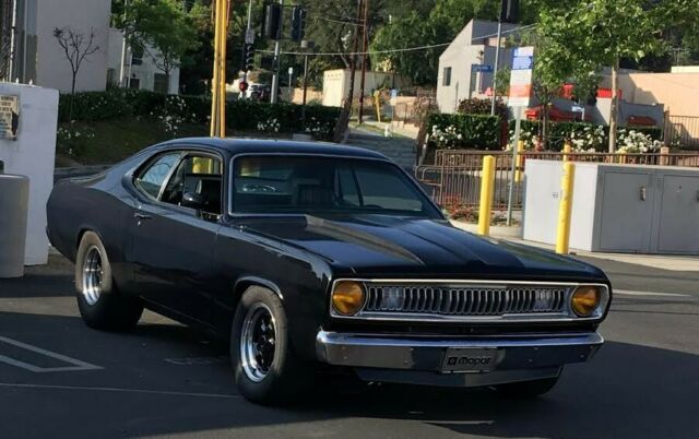 Plymouth Duster 1974 image number 5