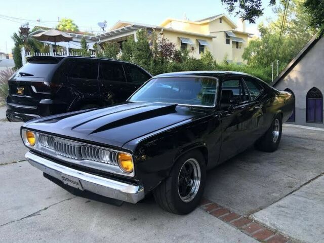 Plymouth Duster 1974 image number 6