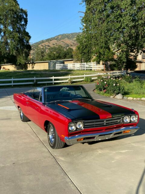 Plymouth Road Runner 1969 image number 0