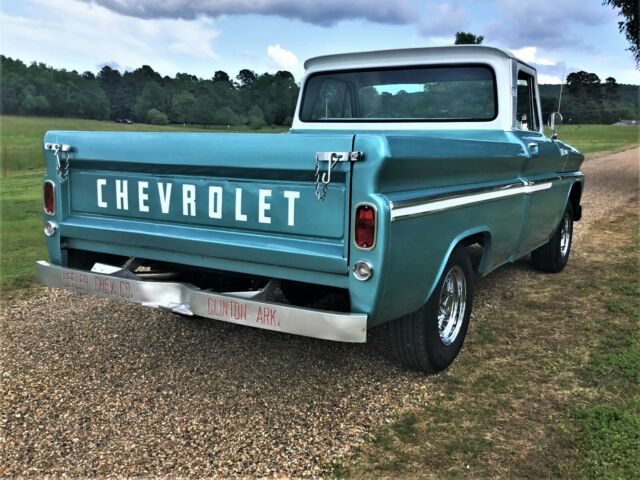 Chevrolet C-10 1965 image number 1