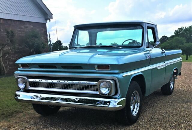 Chevrolet C-10 1965 image number 26