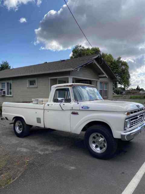 Ford F250 1966 image number 0