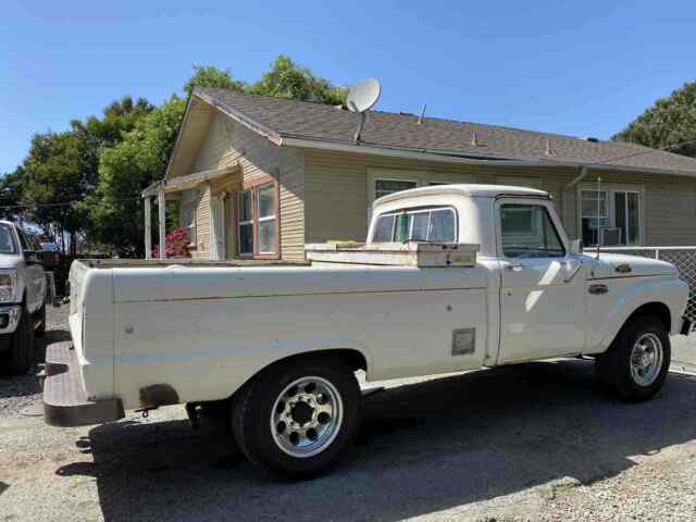 Ford F250 1966 image number 15