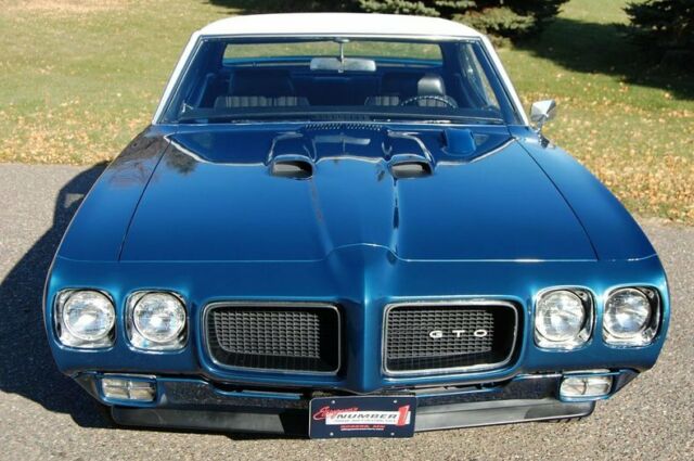 Pontiac GTO 1970 image number 1