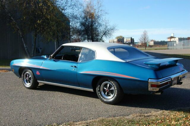 Pontiac GTO 1970 image number 14