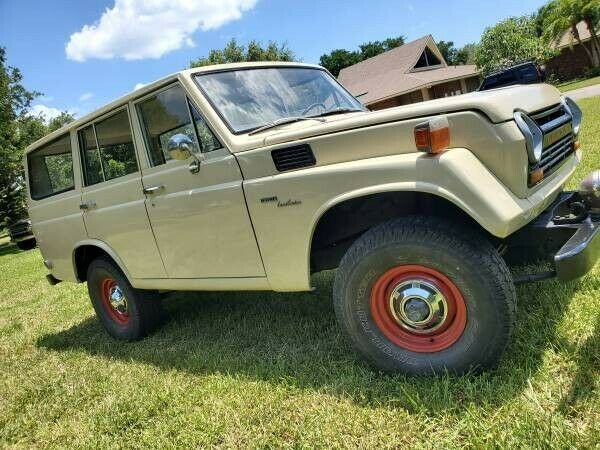 Toyota Land Cruiser 1969 image number 20