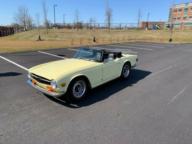 Triumph TR-6 1971 image number 30