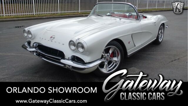 Chevrolet Corvette 1962 image number 0