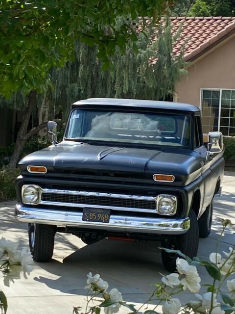 Chevrolet C-10 1965 image number 23