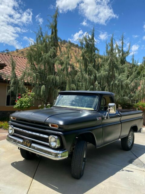 Chevrolet C-10 1965 image number 27